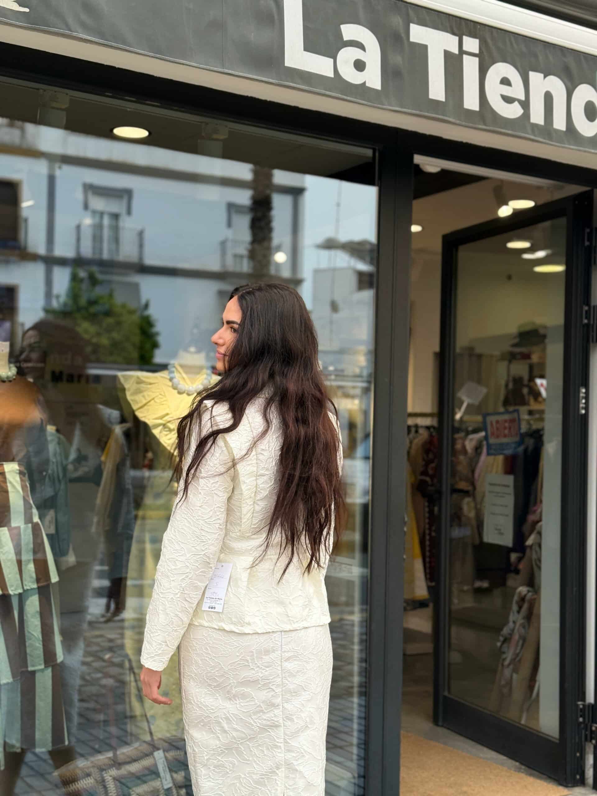 ConjuntoCremaEspalda